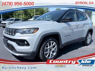 Used 2025 Jeep Compass Limited AWD/4WD video 1
