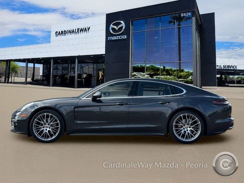 Used 2022 Porsche Panamera 4S w/ Premium Package AWD/4WD image 3