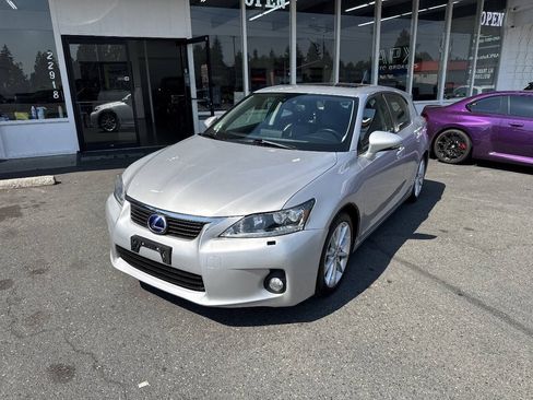 Used 2011 Lexus CT 200h Premium w/ Leather Pkg FWD image 1
