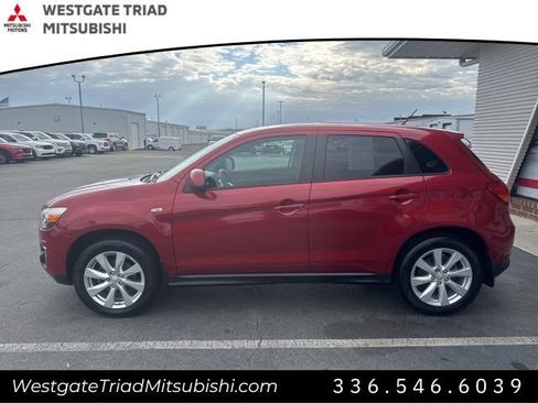 Used 2015 Mitsubishi Outlander Sport ES image 5
