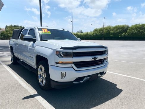 Used 2017 Chevrolet Silverado 1500 LT w/ All Star Edition AWD/4WD image 1
