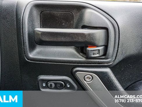 Used 2018 Jeep Wrangler Unlimited Sport S image 48