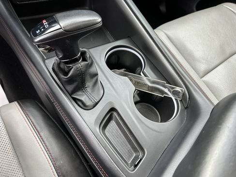 Used 2024 Dodge Durango GT image 23