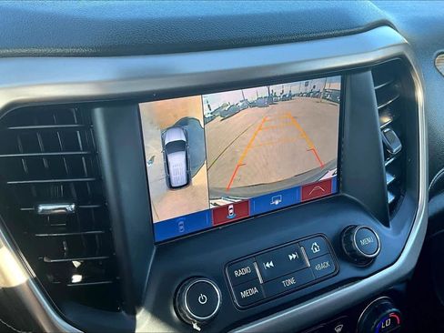 Used 2018 GMC Acadia Denali w/ Technology Package image 26