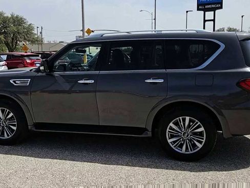 Used 2024 INFINITI QX80 Luxe image 5