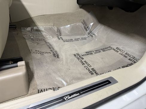 Used 2017 Cadillac Escalade ESV Premium Luxury w/ LPO, Radiant Package image 41