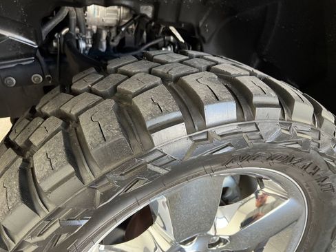 Used 2019 RAM 1500 Express w/ Express Value Package image 28