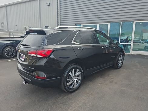 Used 2023 Nissan Rogue SV image 6