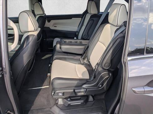 Certified 2025 Honda Odyssey Elite image 15