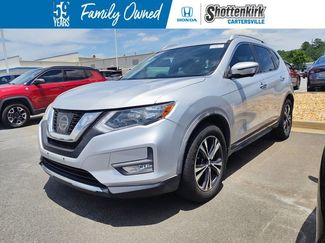 Used 2017 Nissan Rogue SL FWD video 1