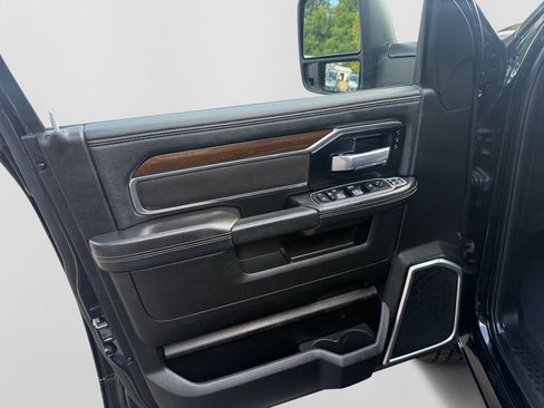 Used 2024 RAM 2500 Laramie w/ Safety Group AWD/4WD image 9
