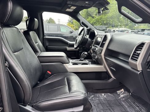 Used 2020 Ford F150 Lariat w/ Equipment Group 502A Luxury AWD/4WD image 6