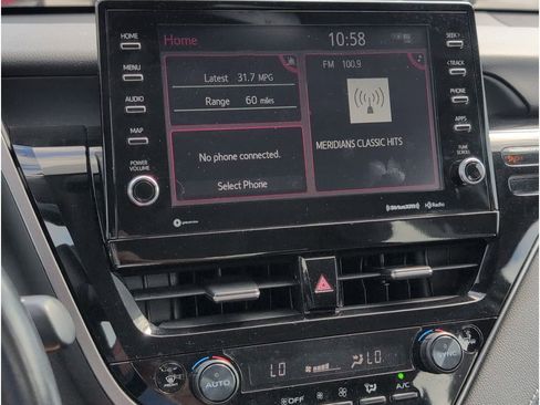 Used 2023 Toyota Camry XSE image 21