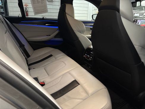 Used 2019 BMW M5 w/ Executive Package AWD/4WD image 29