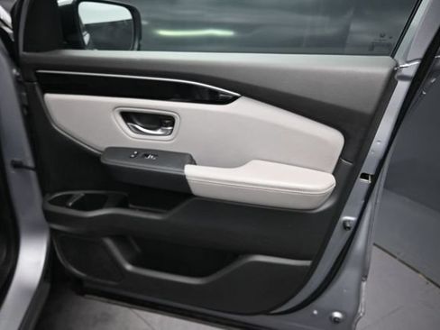 Certified 2024 Honda Pilot EX-L image 22