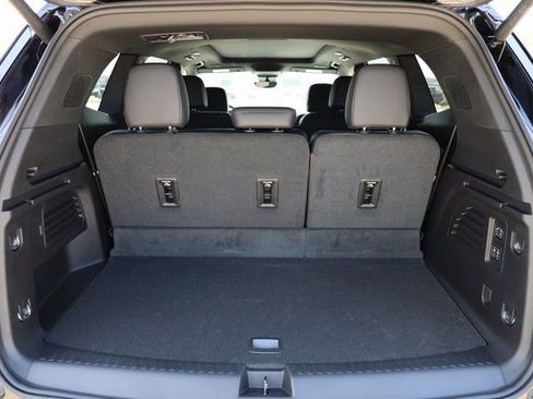 New 2026 Buick Enclave Avenir image 32