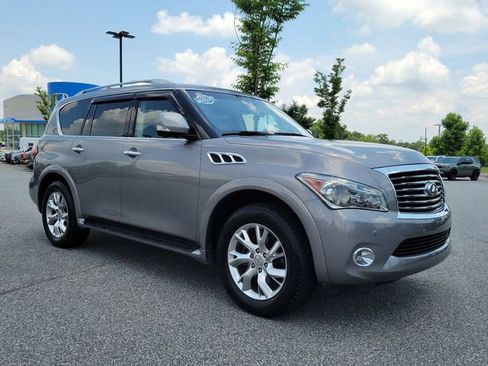 Used 2013 INFINITI QX56 2WD w/ Theater Pkg image 3