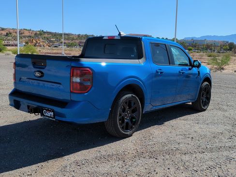 Used 2025 Ford Maverick Lobo AWD/4WD image 3