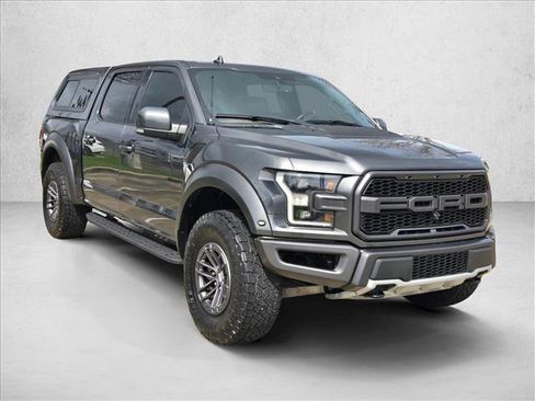Used 2019 Ford F150 Raptor w/ Equipment Group 802A Luxury AWD/4WD image 3