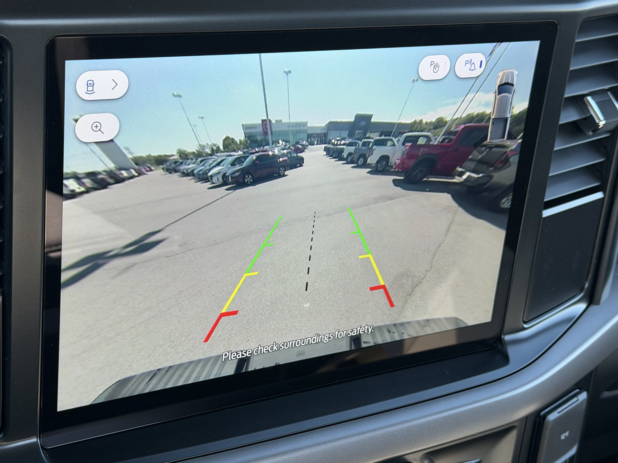 Used 2025 Ford F150 XL RWD image 14