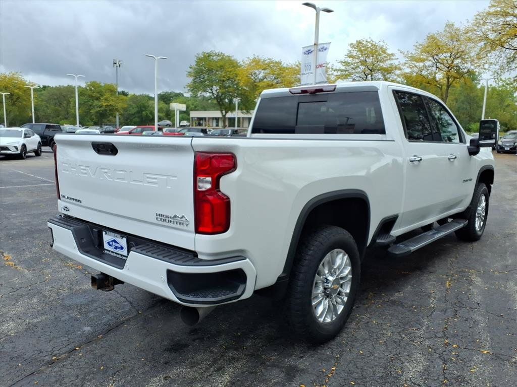 Used 2023 Chevrolet Silverado 2500 High Country w/ Z71 Off-Road Package AWD/4WD image 7