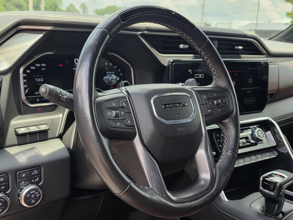Used 2024 GMC Sierra 1500 Denali Ultimate AWD/4WD image 10