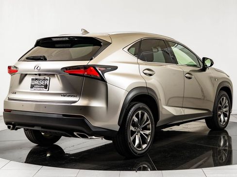 Used 2017 Lexus NX 200t FWD image 10