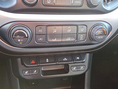 Certified 2022 GMC Canyon Elevation w/ Elevation Premium Package image 15