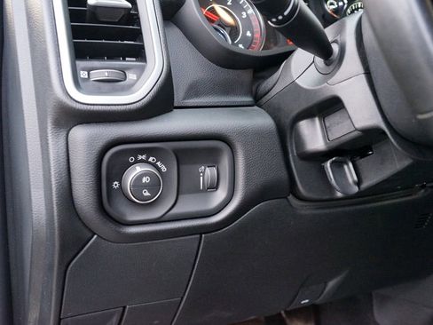 Used 2024 RAM 2500 Big Horn image 17