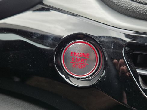 Used 2026 Acura MDX SH-AWD image 31