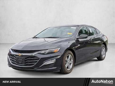 Used 2023 Chevrolet Malibu LS FWD image 1