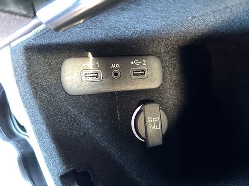 Used 2023 Dodge Challenger GT image 27