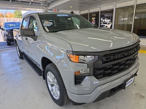 Certified 2024 Chevrolet Silverado 1500 Custom image 7
