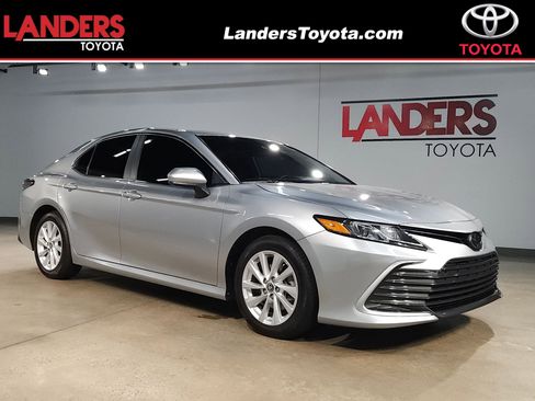 Used 2024 Toyota Camry LE FWD image 1