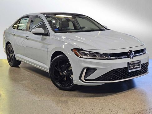 New 2026 Volkswagen Jetta SE image 1