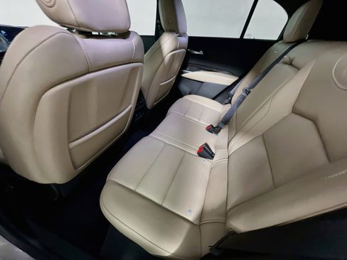 Used 2024 Cadillac XT4 Premium Luxury w/ Technology Package FWD image 29