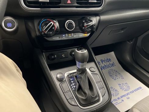 Used 2023 Hyundai Kona SEL image 27