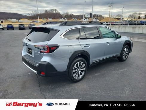 Certified 2025 Subaru Outback Limited image 5