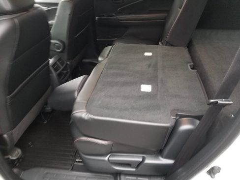 Used 2023 Honda Passport TrailSport image 19