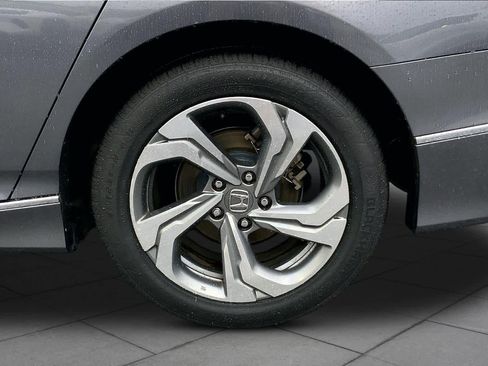 Used 2018 Honda Accord EX-L image 10