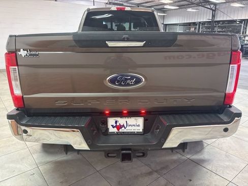 Used 2018 Ford F350 Lariat AWD/4WD image 12