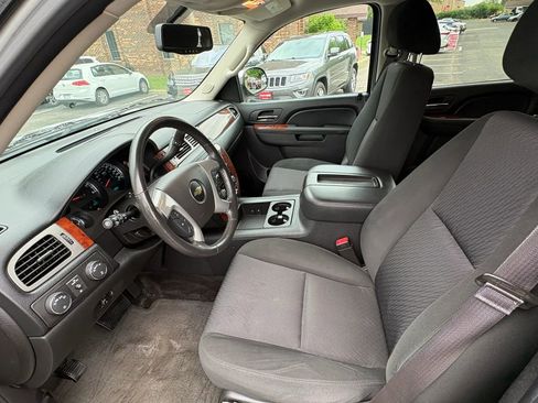 Used 2014 Chevrolet Suburban LS w/ All-Star Edition AWD/4WD image 22