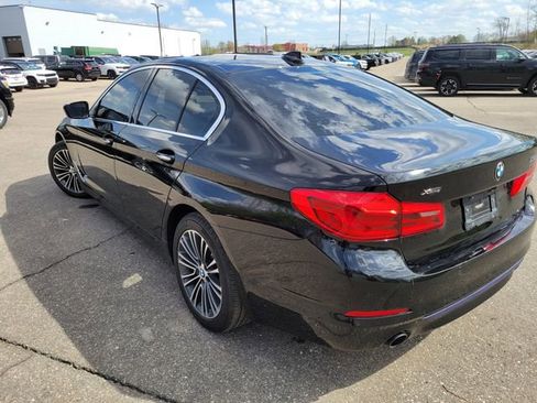 Used 2018 BMW 530i xDrive AWD/4WD image 5