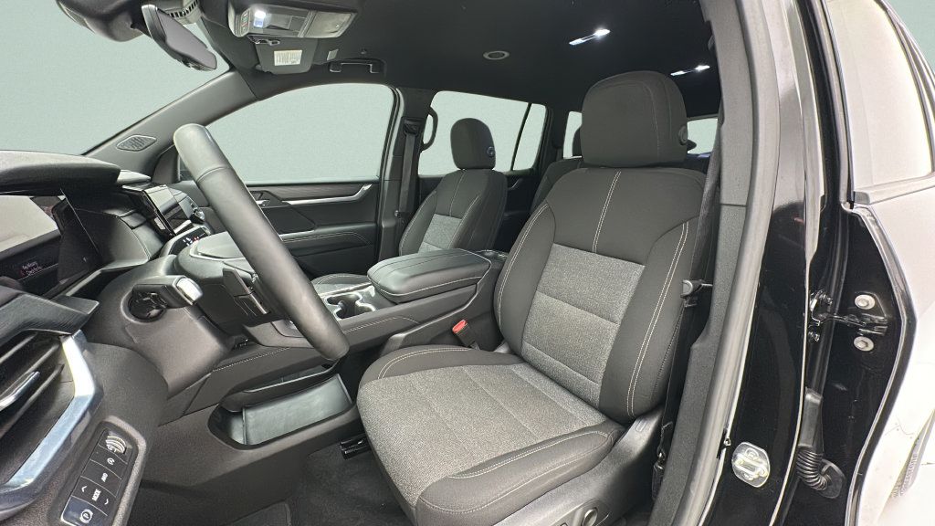 Used 2026 GMC Acadia Elevation AWD/4WD image 13