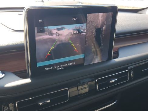 Certified 2024 Lincoln Aviator Reserve w/ Equipment Group 201A image 17