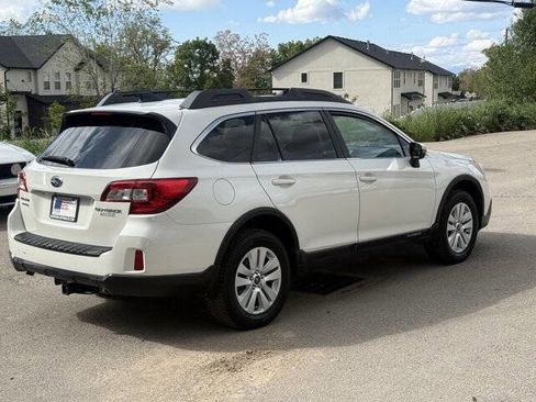 Used 2016 Subaru Outback 2.5i Premium AWD/4WD image 4