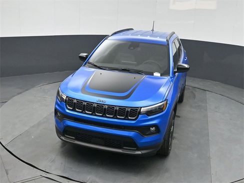 New 2026 Jeep Compass Latitude image 35