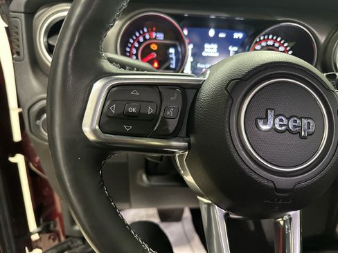 Used 2021 Jeep Wrangler Unlimited Rubicon AWD/4WD image 19