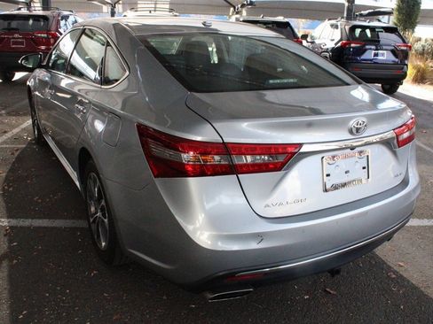 Used 2017 Toyota Avalon XLE image 14