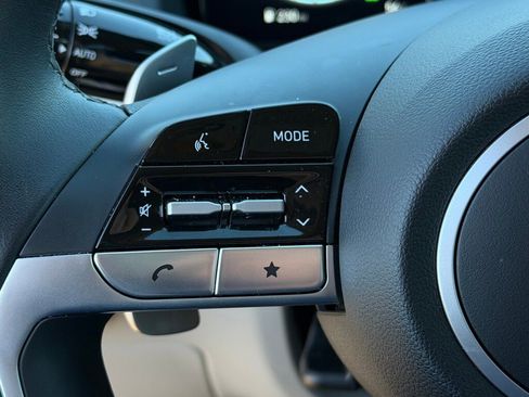 Certified 2024 Hyundai Tucson Limited image 18